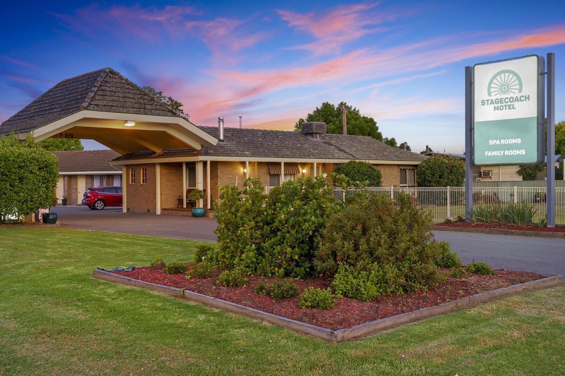 Stagecoach Motel Wodonga Exterior foto
